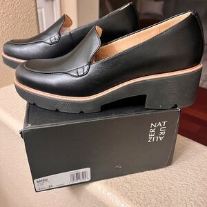 Naturalizer New Black Leather women’s Loafers! Never worn